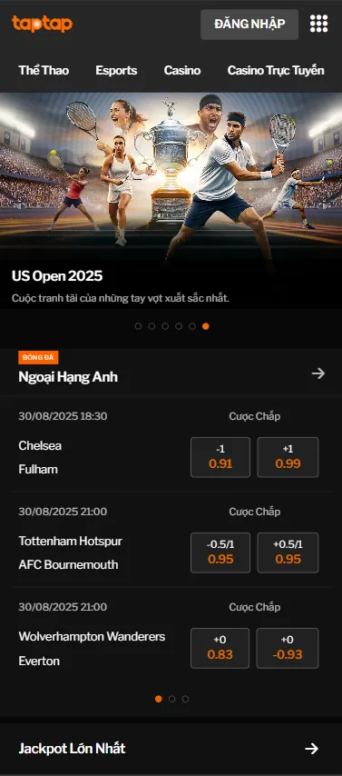 Ứng dụng taptap hiển thị trên màn hình điện thoại với giao diện thân thiện